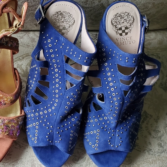 2 Pairs of NEW Women's Heels - Picture 4 of 10